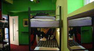 Гостиница Герцен Хаус Хостел Ставрополь Кровать в общем 6-местном номере-1